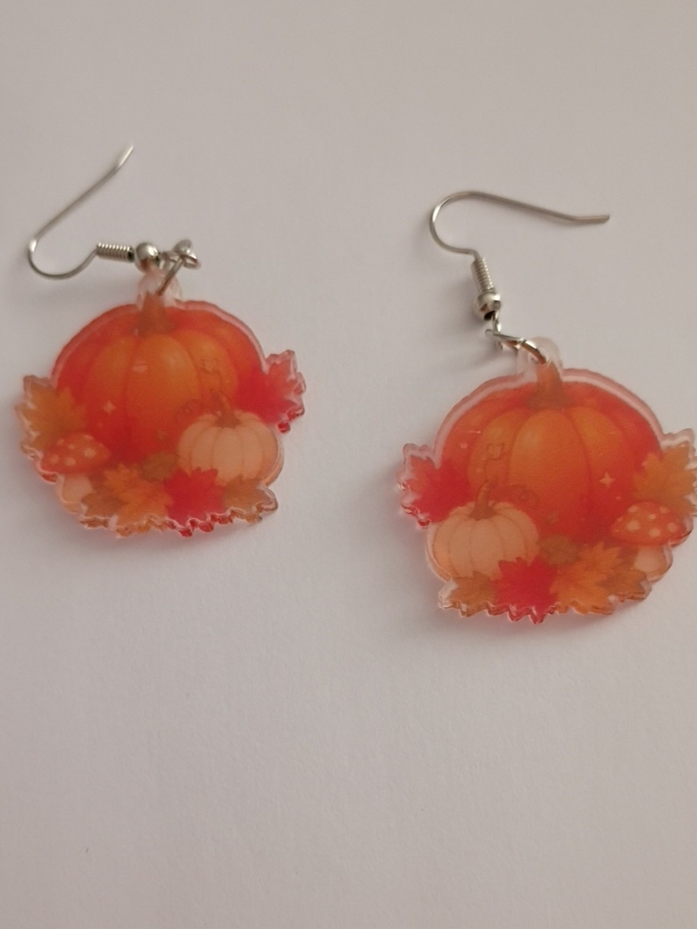 Pumpkin Dangle Earrings in Orange - Fall Leaf Design